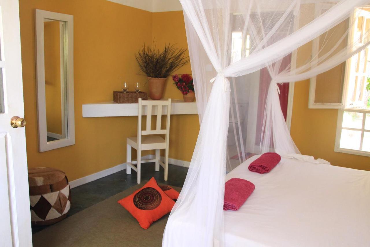 Lobster Chalets Villa Tofo Exterior photo